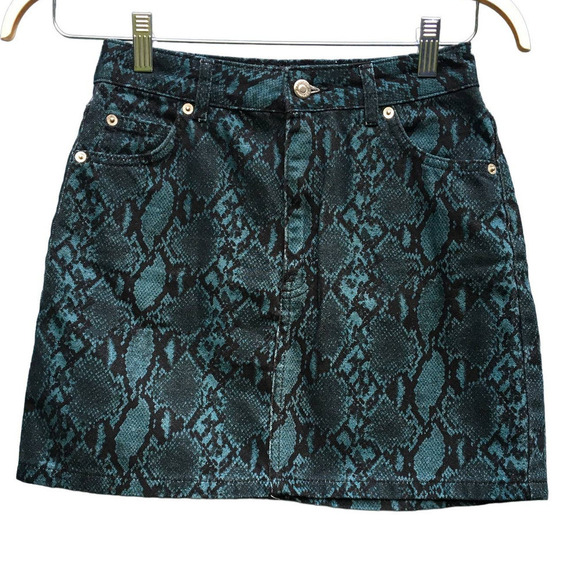 TopShop Women's Green Black Snake Print Mini Skirt Size 2 - Picture 1 of 3